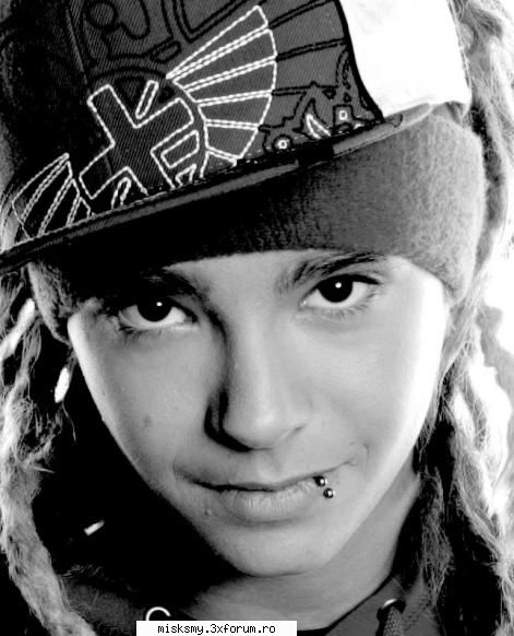 Depasind aparentele - Cristiname - � FanFiction �