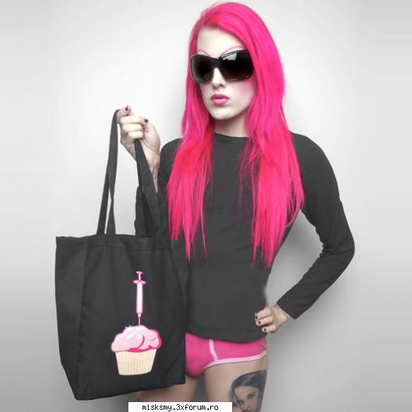 here is jeffree star :d jeffree starr ^.^