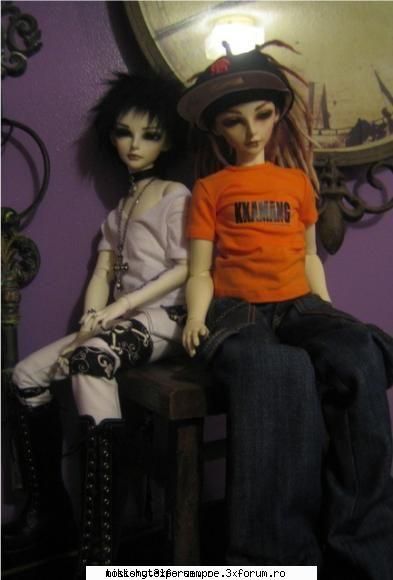 Kaulitz doll - WOWOWOWOW uitati-va ce fetzisoare frumoase au - � Kaulitz Twins �