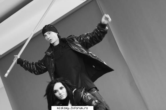 tom:sunt regele ohhh gott iar incepe  :rolleyes: 

 :rotfl:  :rotfl:  :rotfl: photos