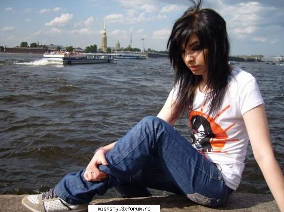 Sosia lui Bill - Poi cred k stiti de Mike Muller Nu stiu km sa zik - � Bill Kaulitz �