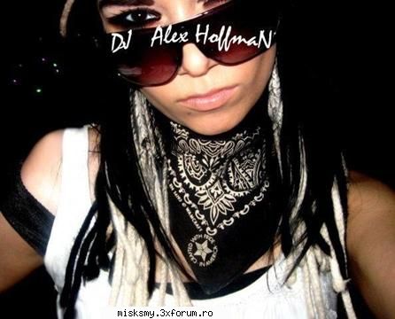 asa de sweet :nod:  :nod:  :nod: sosia lui bill