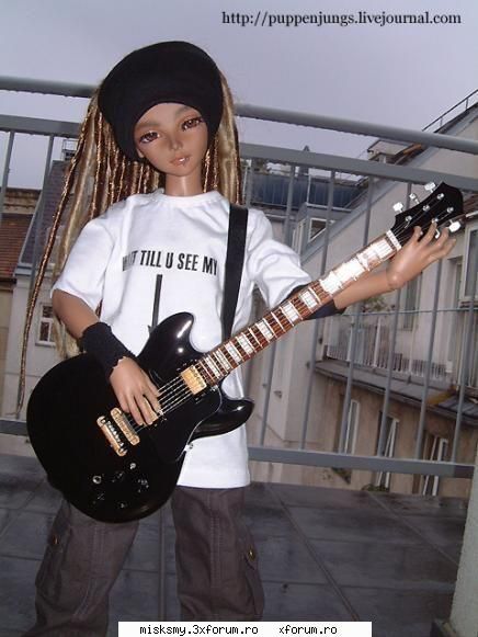 ce papusha frumoasa tom's doll
